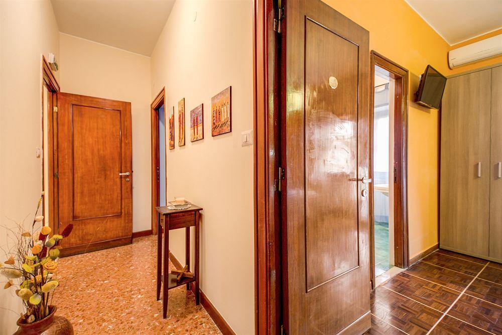 Domus Cornelia Bed & Breakfast Roma Ngoại thất bức ảnh