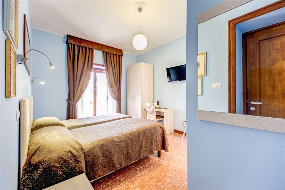Domus Cornelia Bed & Breakfast Roma Ngoại thất bức ảnh