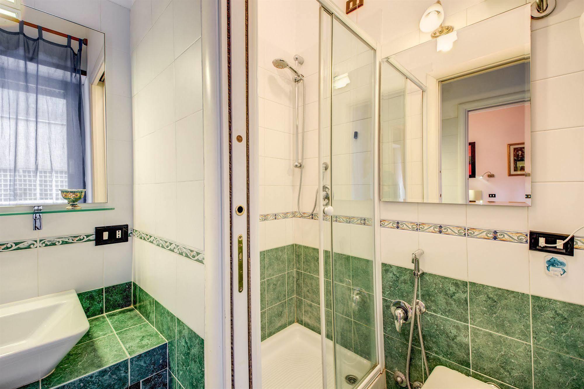 Domus Cornelia Bed & Breakfast Roma Ngoại thất bức ảnh