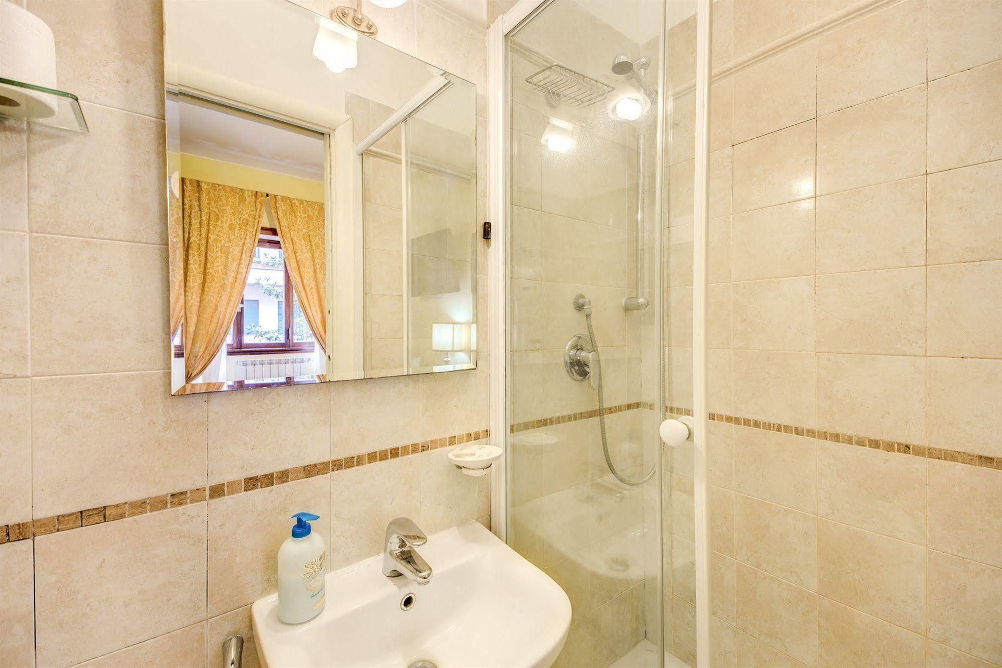Domus Cornelia Bed & Breakfast Roma Ngoại thất bức ảnh