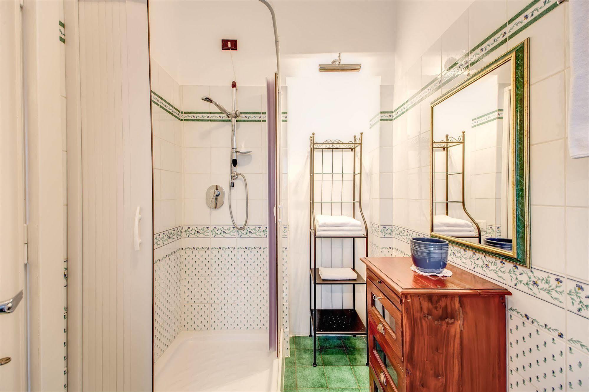 Domus Cornelia Bed & Breakfast Roma Ngoại thất bức ảnh