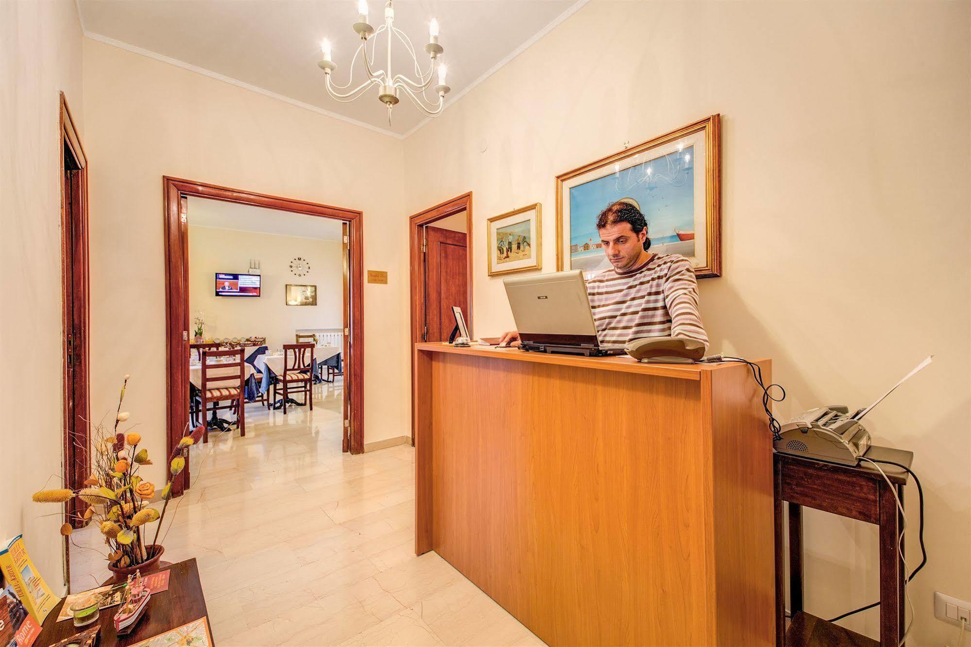 Domus Cornelia Bed & Breakfast Roma Ngoại thất bức ảnh