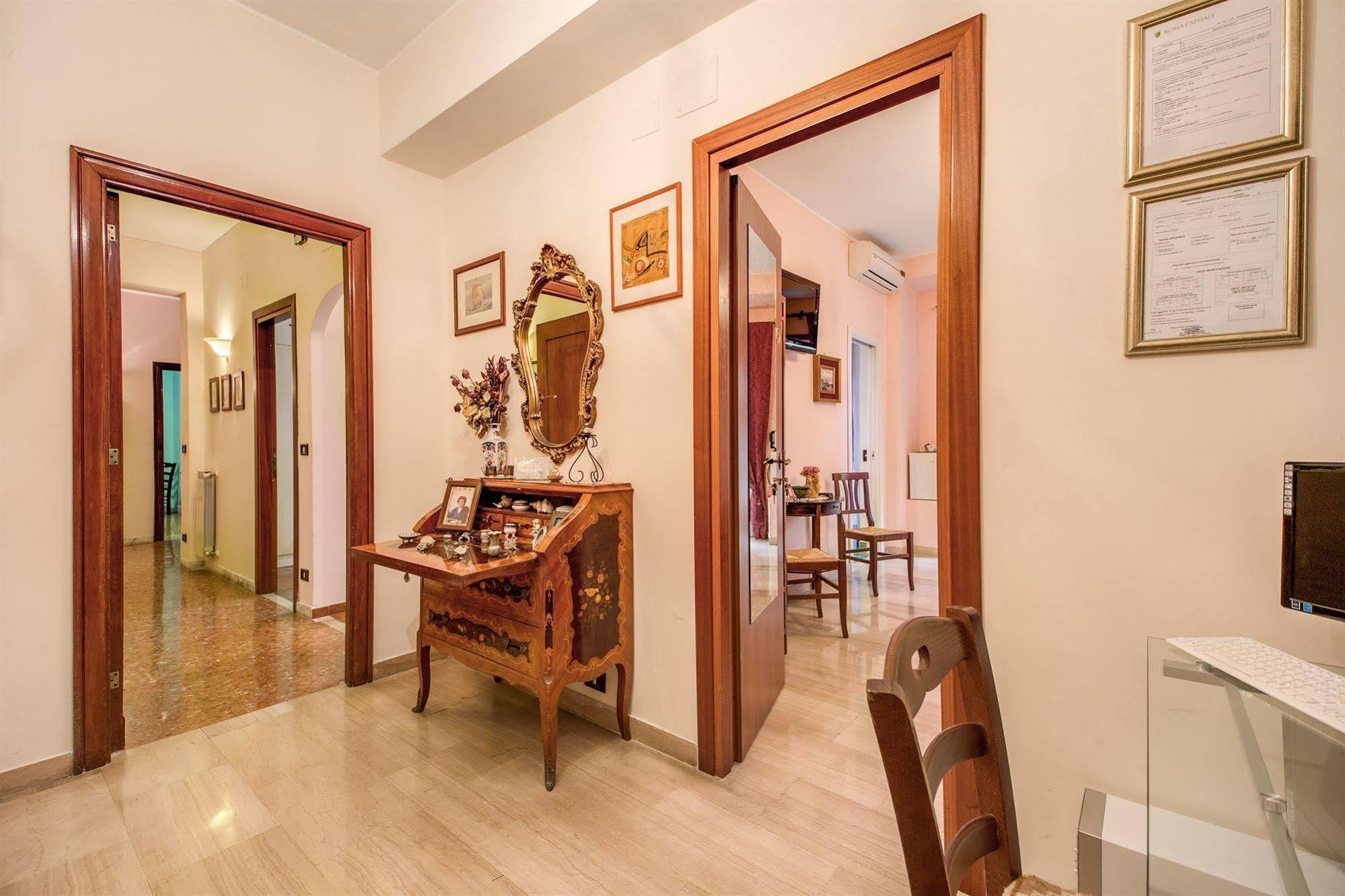 Domus Cornelia Bed & Breakfast Roma Ngoại thất bức ảnh